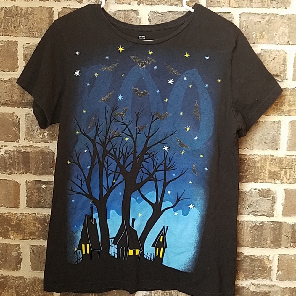 💥🎪⭐Halloween Boo & Bats Tee Shirt